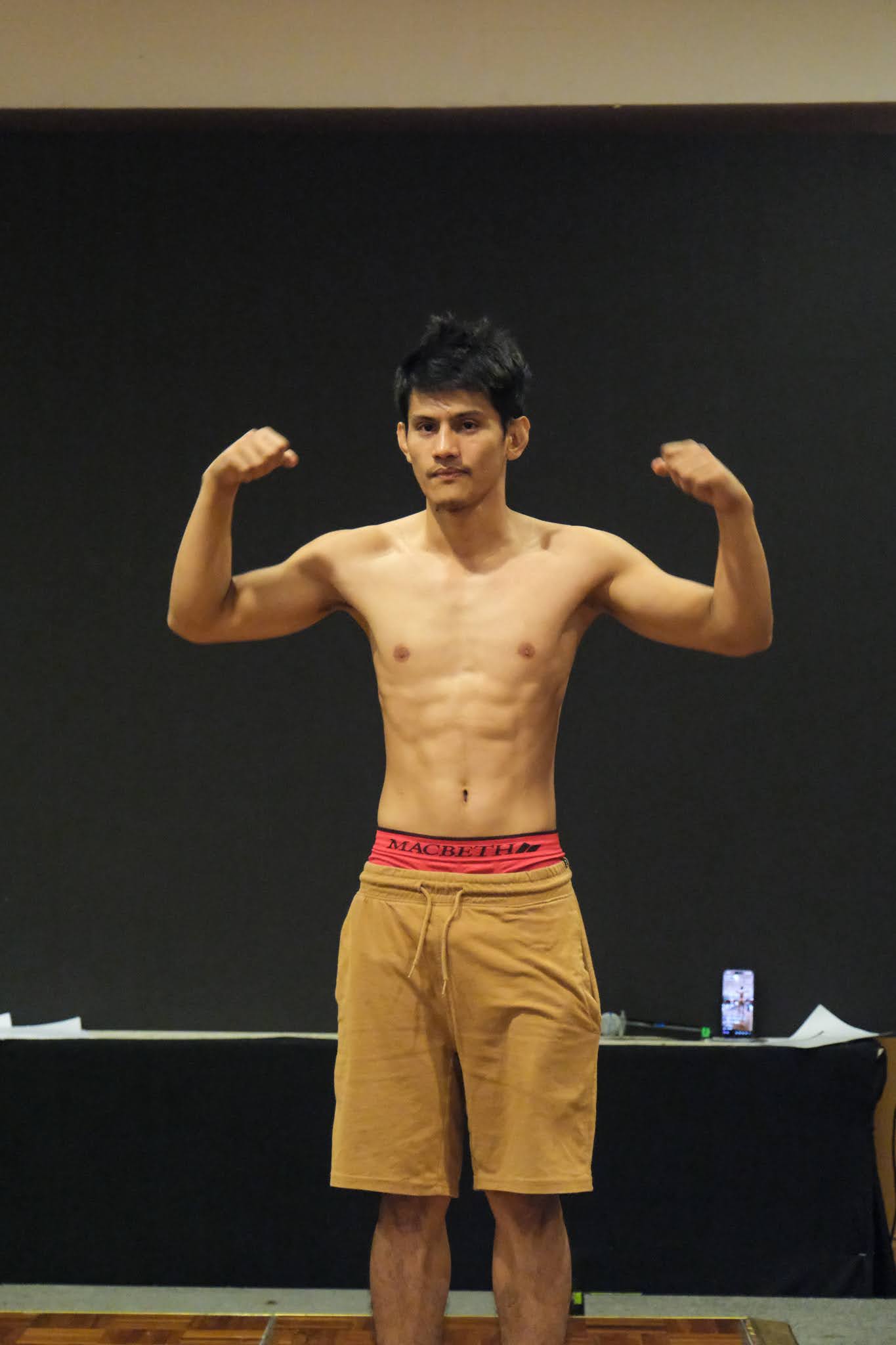 Konvoy 2 Weigh In