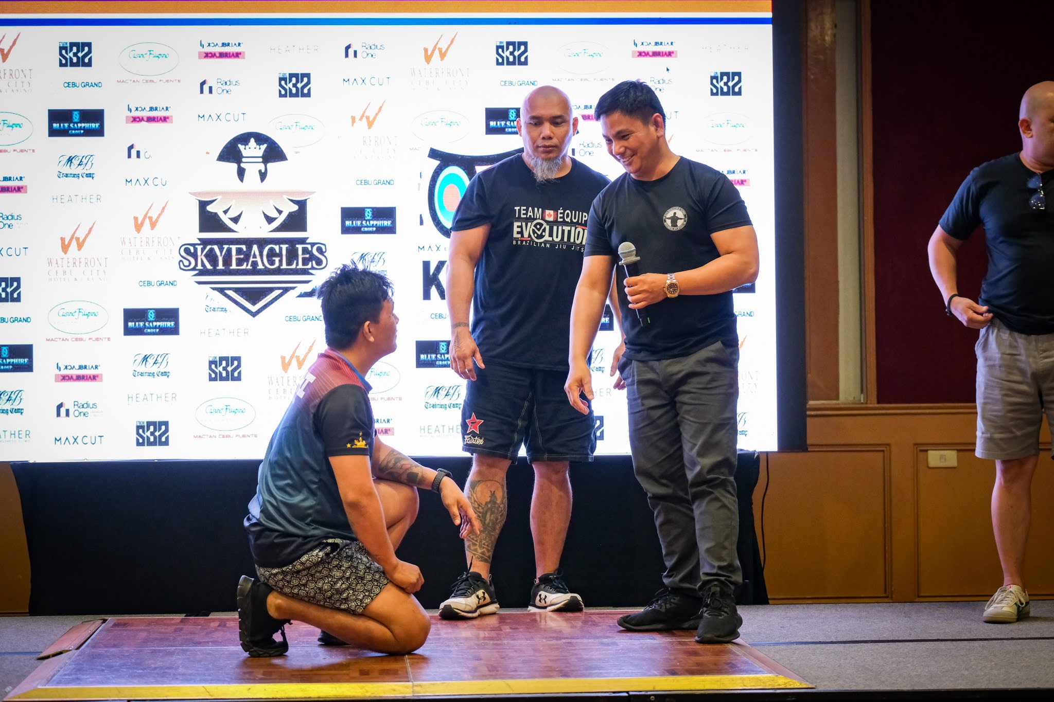 Konvoy 2 Weigh In