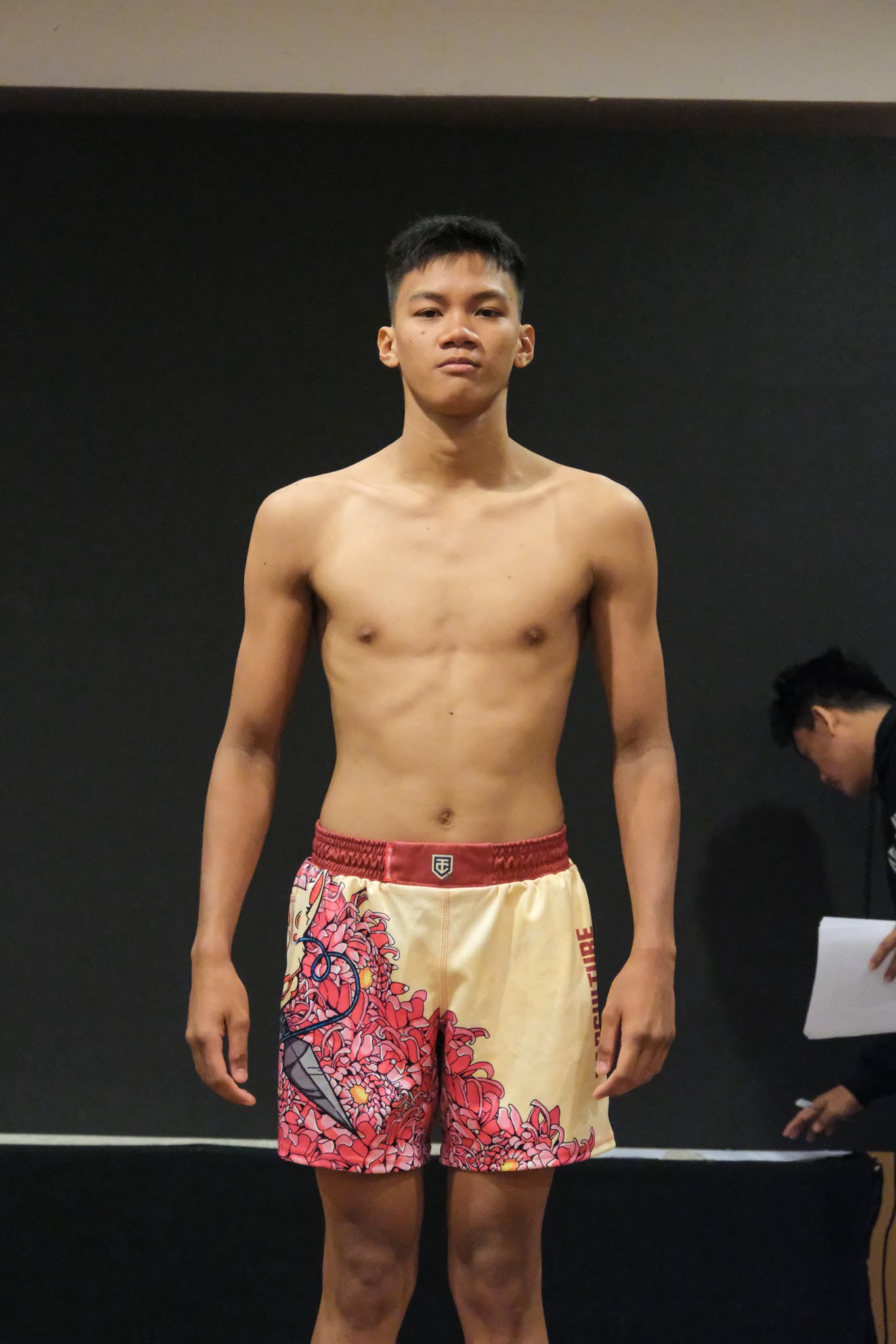 Konvoy 2 Weigh In